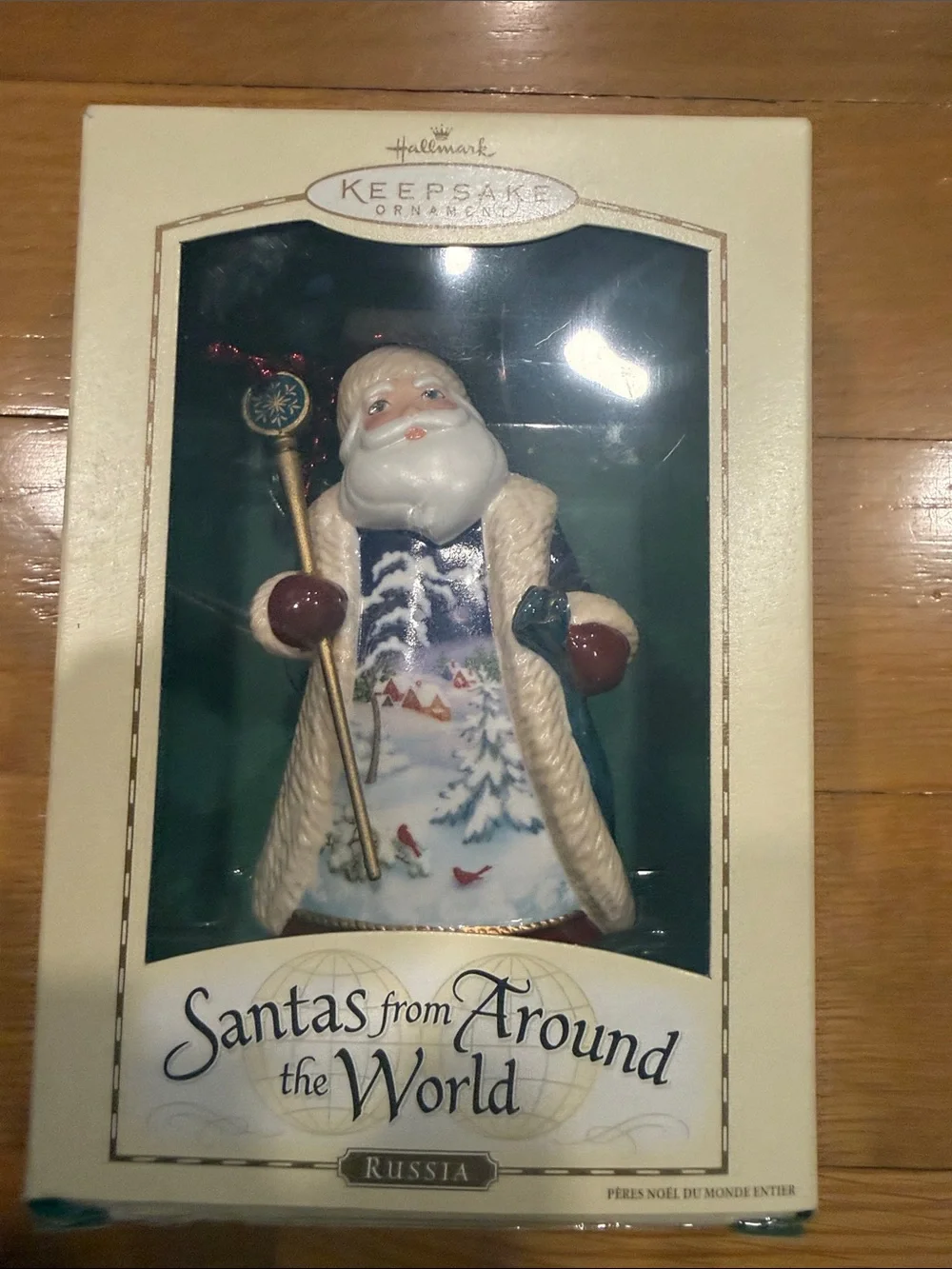 NWT Hallmark keepsake ornament Santa’S from around the world Russia .
